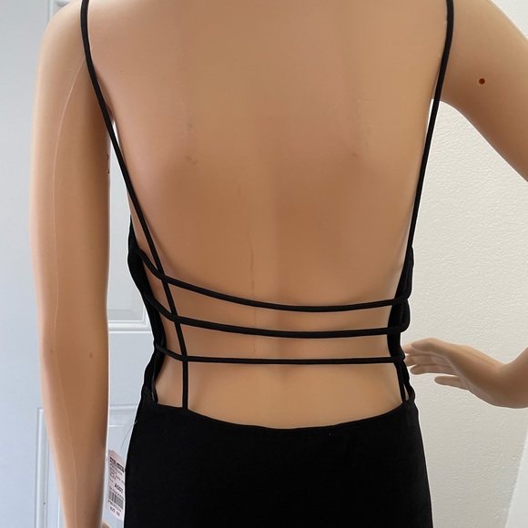 Sexy open back dress - Picture 3 of 3